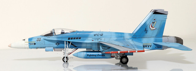 F-18A_VFC-12_006