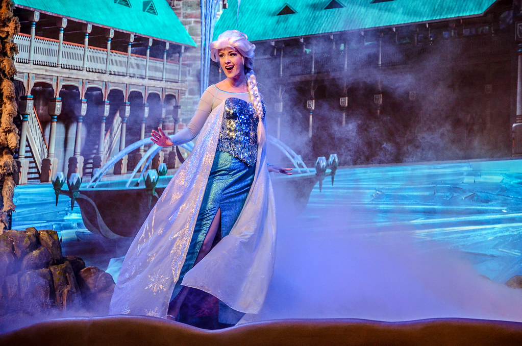 Elsa Frozen Sing-Along DHS