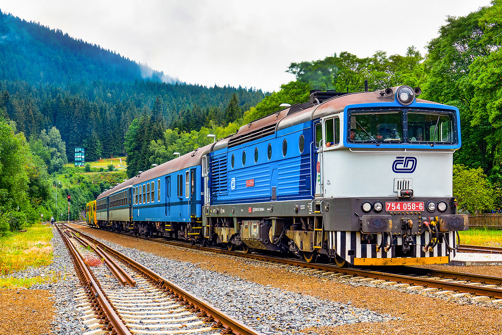 45d754 ČD 754 058 mit R776 in Špičák 14.7.2019 | mirko parthey | Flickr
