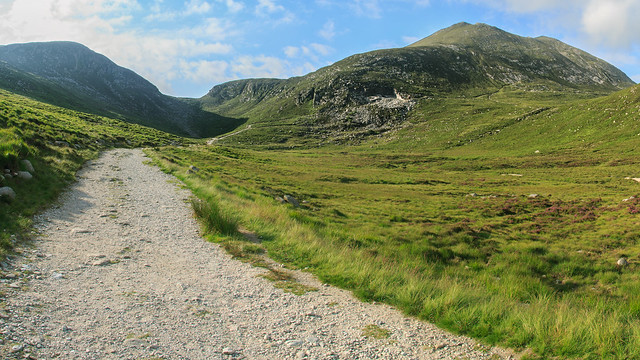 Path to Hare's Gap