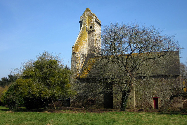 La Boussac, la tour du prieuré du Brégain