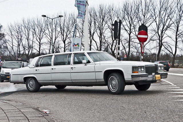 Cadillac Fleetwood Brougham Limousine 1985 (2534)