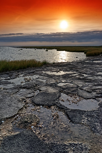 Saint Clément point by hbensliman, Charente Maritime landscape
<a href="http://hbensliman.free.fr/Charente-maritime/index.html" rel="no