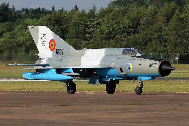 Mikoyan-Gurevich MiG-21MF LanceR C | 6807 | Escadrila 861, Romanian Air Force