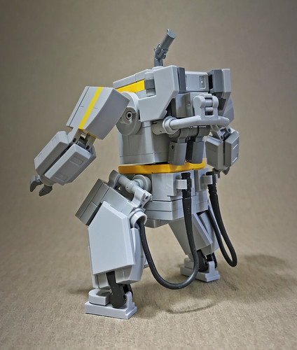 LEGO BoxBot-08