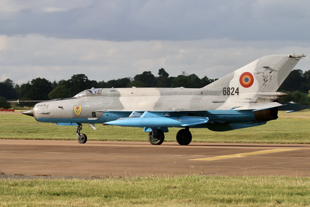 6824 MiG-21MF-75 Romanian Air Force RAF Fairford 18.7.19