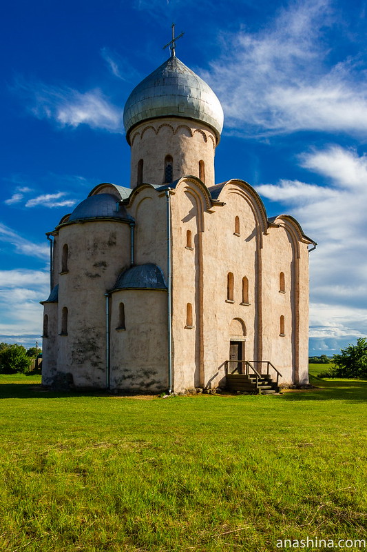 Церковь Спасо-Преображения на Нередице, Великий Новгород