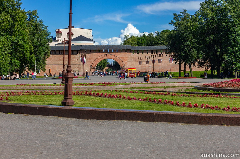 Воскресенская арка, Новгородский кремль, Великий Новгород