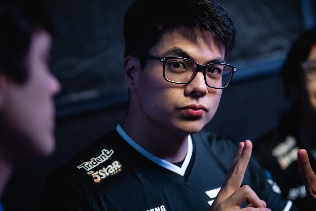 CBLoL 2019 - Segunda Etapa - Semana 8 - Dia 1