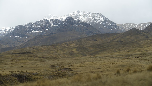 Stunning mountain views during the drive to Cusco