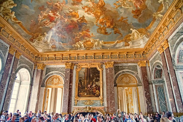 Versailles, Among the Crowd