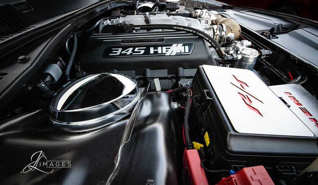Hemi Engine 345 @ Car Show
