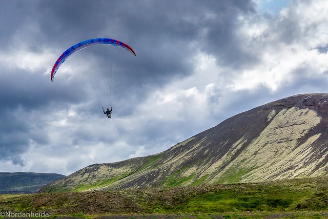 Sandskeið paragliding