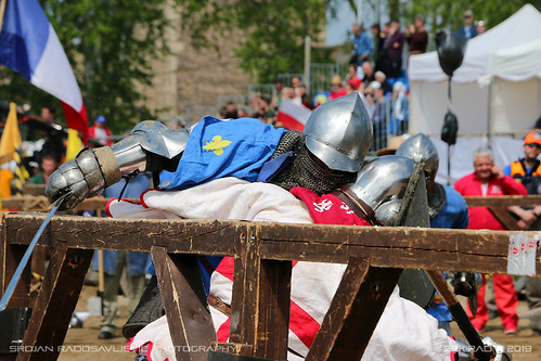sports medievalfight tournament fight medieval armor people men fighters swords battleofthenat10ns smederevo fortress serbia srbija travel outside sunny