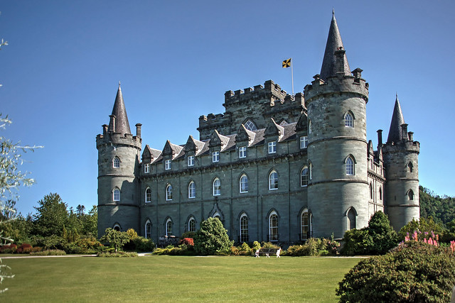 Inveraray Castle-Loch Fyne-Scotland UK 07260