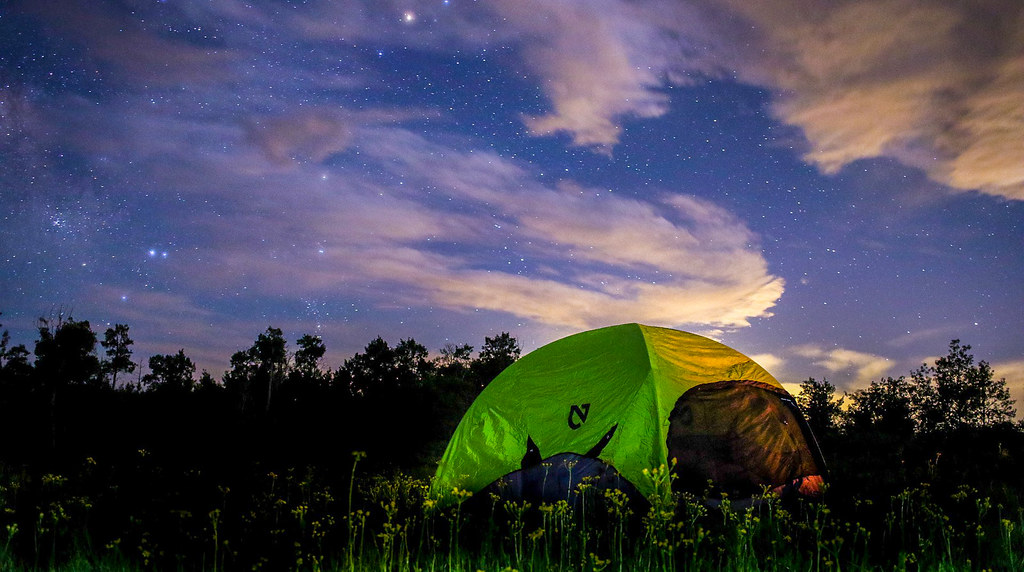 Mejores campings de España para este verano - Noche en un camping
