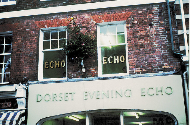 ECHO... echo...... ec..... Dorset, UK - Merry Christmas