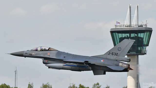 Royal Netherlands Air Force General Dynamics F-16AM Fighting Falcon J-632