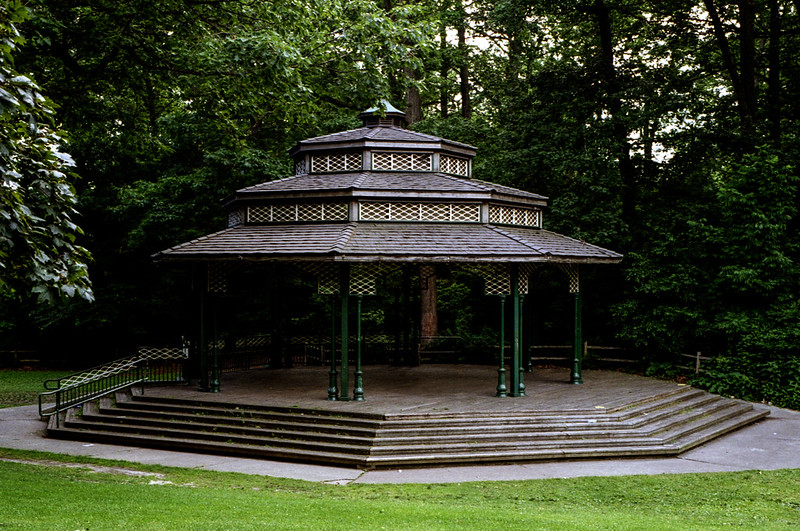 Kew Gardens Bandshell Surrounded by Green
