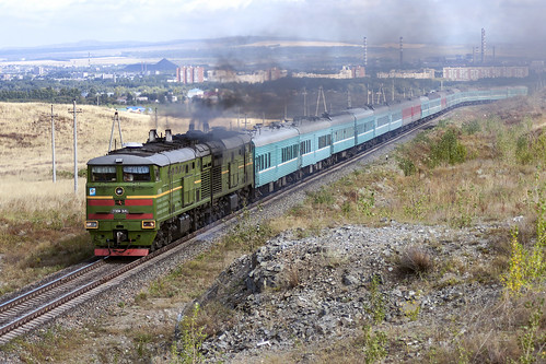 kazakhstanrailways ktz doszhantemirzholy diesel 2te10m 3645 train