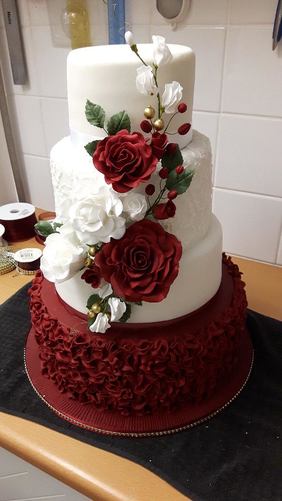 41 Best Wedding Cake Styles For Your Big Day  Burgundy Wedding cake