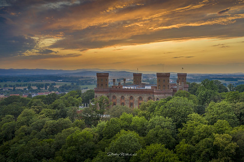 kamieniecząbkowicki lowersilesianvoivodeship poland outdoors no people architecture castle day building exterior tree history travel river nature built structure destinations landscape sky europe drone from above aerial photo view burning skyporn clouds cloudscape fire beautiful sunset sunrise