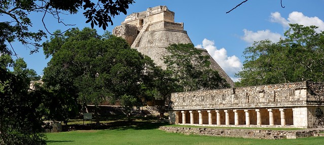 MEXIKO,Yucatán , Uxmal- ehem. Mayastadt ,  Pyramide des Zauberers, 19133/11796