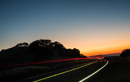 livermore california eastbay alamedacounty sunset over nikon d810 color orange july 2019 summer pbo31 boury view lightstream motion traffic roadway infinity silhouette bayarea