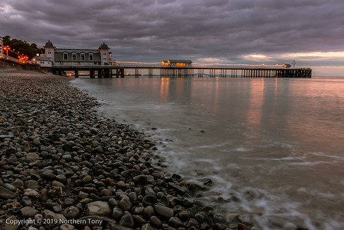 southwales wales canon7dmarkii canon canon1740mml clouds early earlymorning sunrise water sea seaside ocean waves filters leefilters beach pebble pier penarth penarthpier sky wooden tourism tourist sand coast colours ligthroom outdoors travel inspiredbylove tide