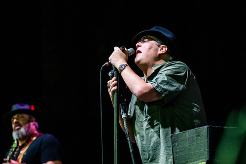 Blues Traveler