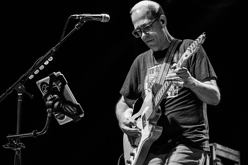 Blues Traveler and moe.