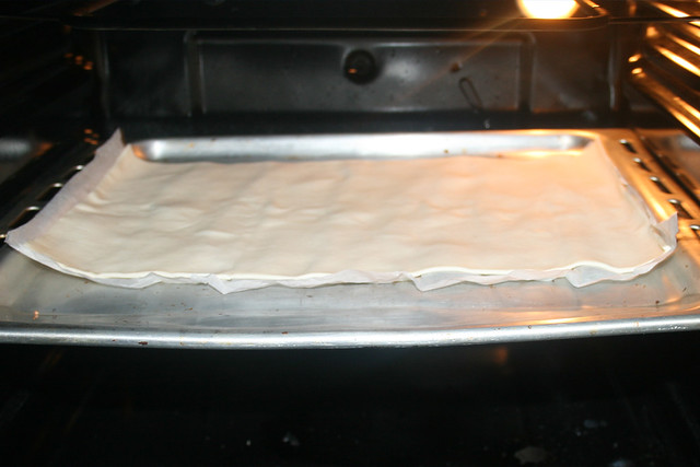 01 - Blätterteig im Ofen vorbacken / Pre bake puff pastry in oven