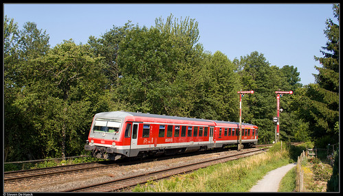 enzisweiler bodolz bayern deutschland kbs731 bodenseegürtelbahn db deutschebahn regio triebwagen baureihe628 diesel rb regionalbahn friedrichshafen lindau formsignal