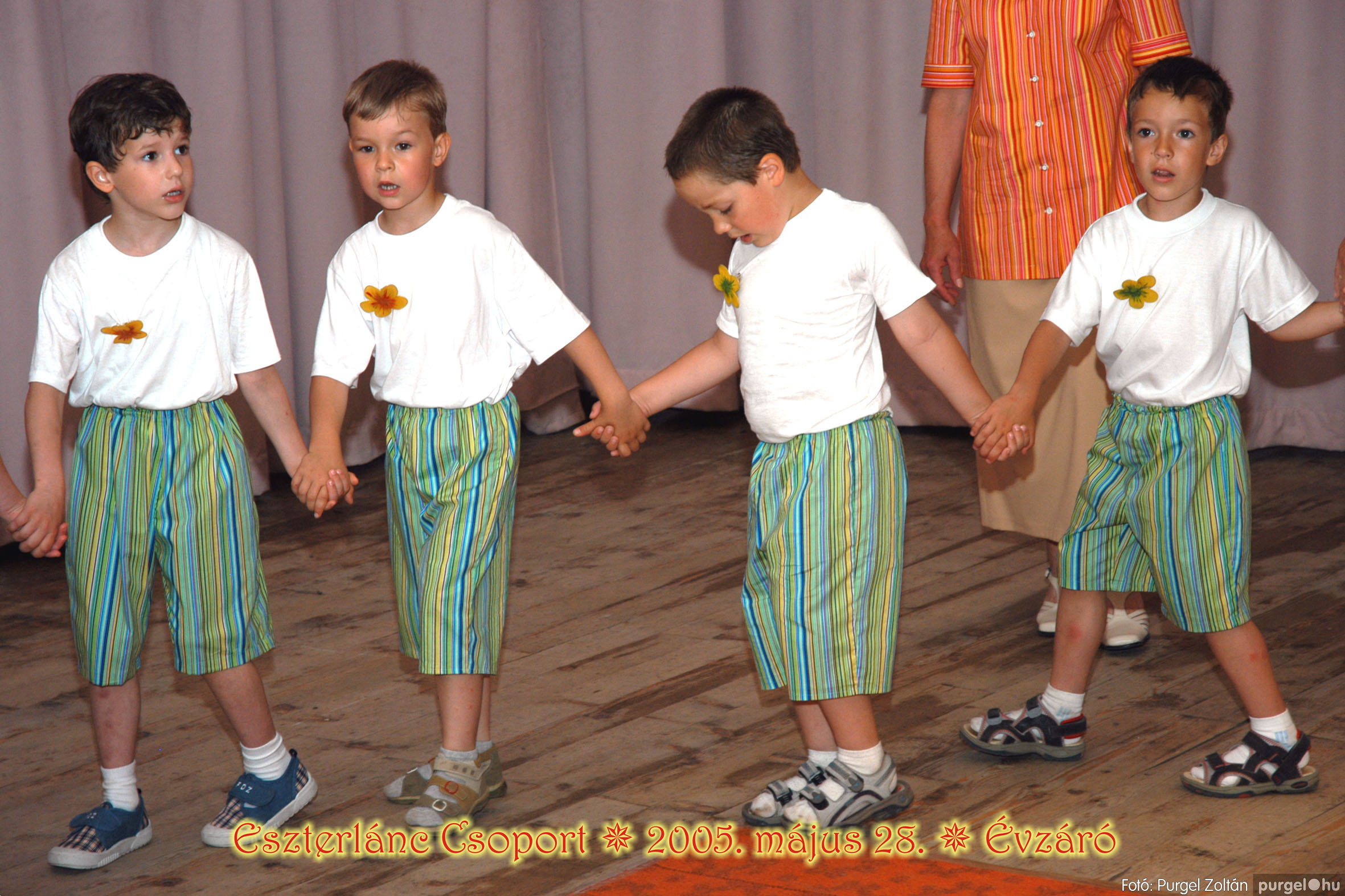 2005.05.28. 061 Kurca-parti Óvoda évzáró - Eszterlánc csoport - Fotó：PURGEL ZOLTÁN© 113.jpg