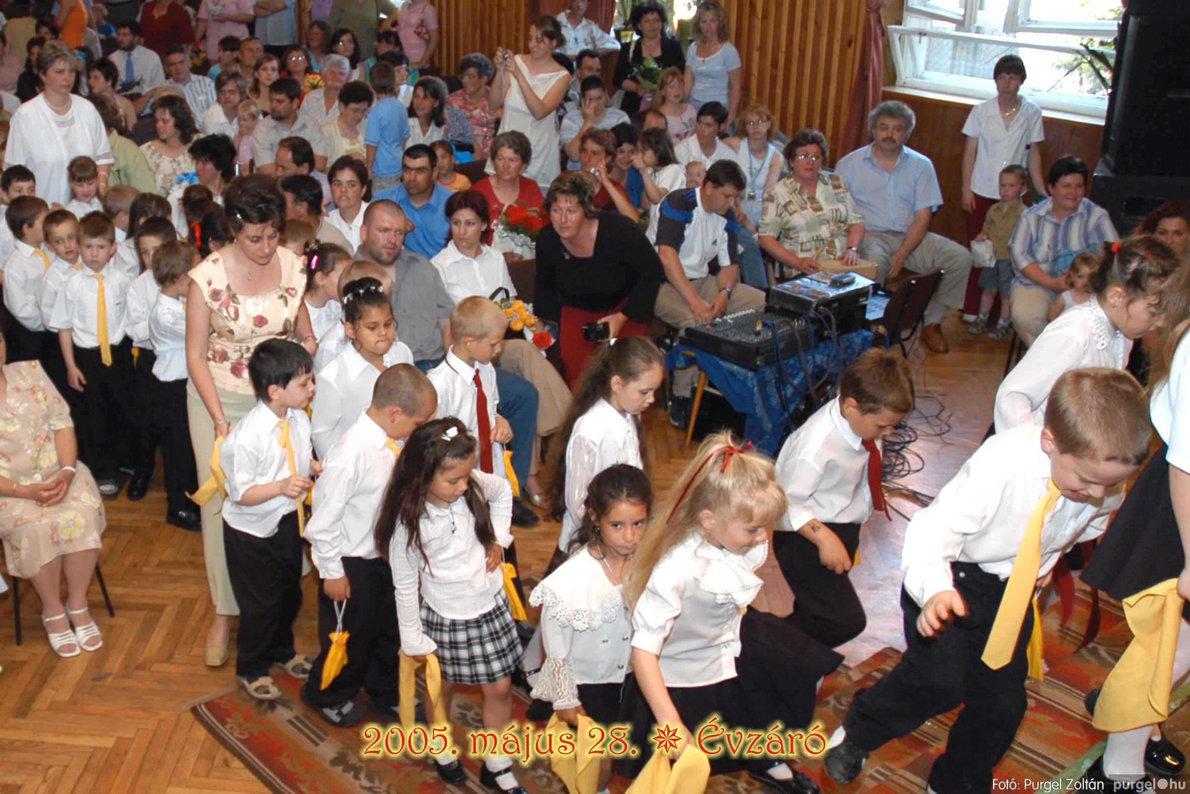 2005.05.28. 144 Kurca-parti Óvoda évzáró - Ficánka és Menő-Manó csoportok - Fotó：PURGEL ZOLTÁN© 702.jpg