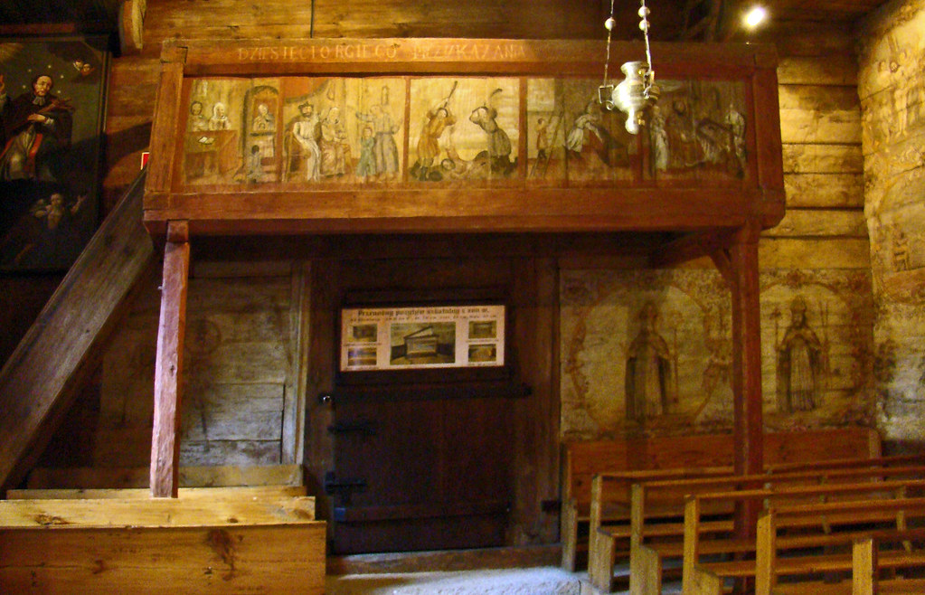muro pintura de los Diez Mandamientos interior Iglesia de San Leonardo en Lipnica Murowana Polonia 15