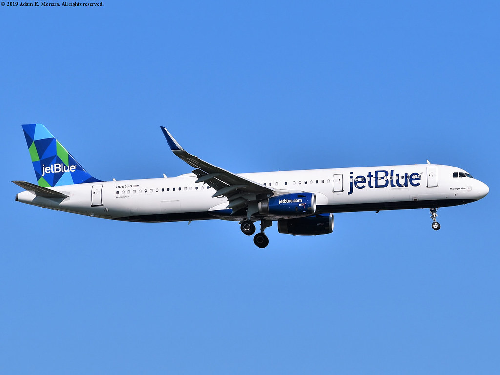 N999JQ (JetBlue Airways - Midnight Blue)