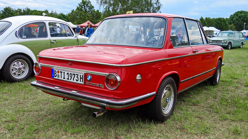 Image of BMW 2002 tii