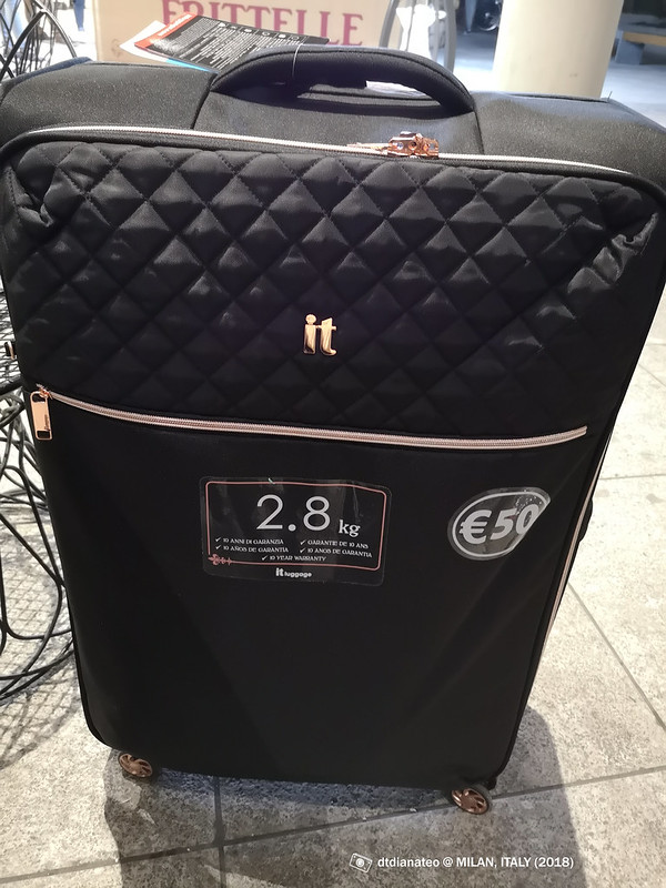 2018 Italy Milan Primark Luggage