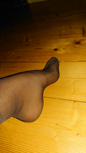 Foot in nylon