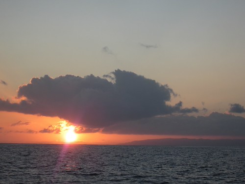 Sunset off Kauai | by jeben2018