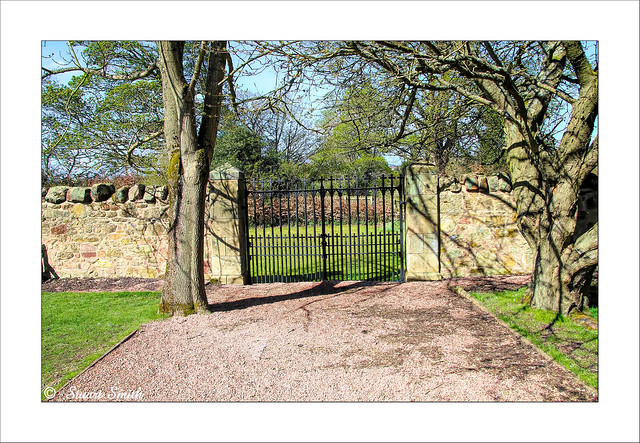 Garden Gate, Rosslyn Chapel, Chapel Loan, Roslin, Midlothian, Scotland UK