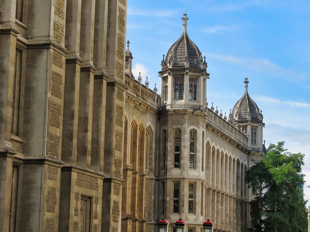 2019-08-08 Canon PowerShot SX40 HS F4.5 17.6 mm : Rolls Building, High Court of Justice, Court, London_4