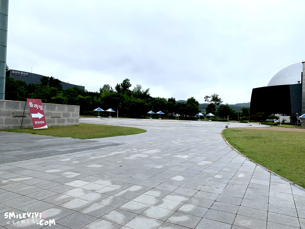 慶州∥慶州塔(경주타워;Gyeongju Tower)︱壯觀的地標︱中空標的物，慶州景點︱慶州地標︱慶州必去景點 2 48501322081 150286b477 o