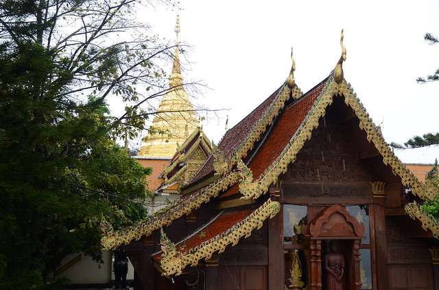 A first look at Wat Phra That Doi Suthep- a must see in Thailand