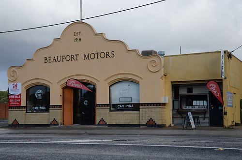 beaufort victoria australia architecture heritage historic garage beaufortmotors