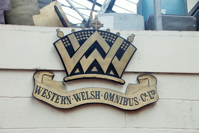 Western Welsh iconib Logo