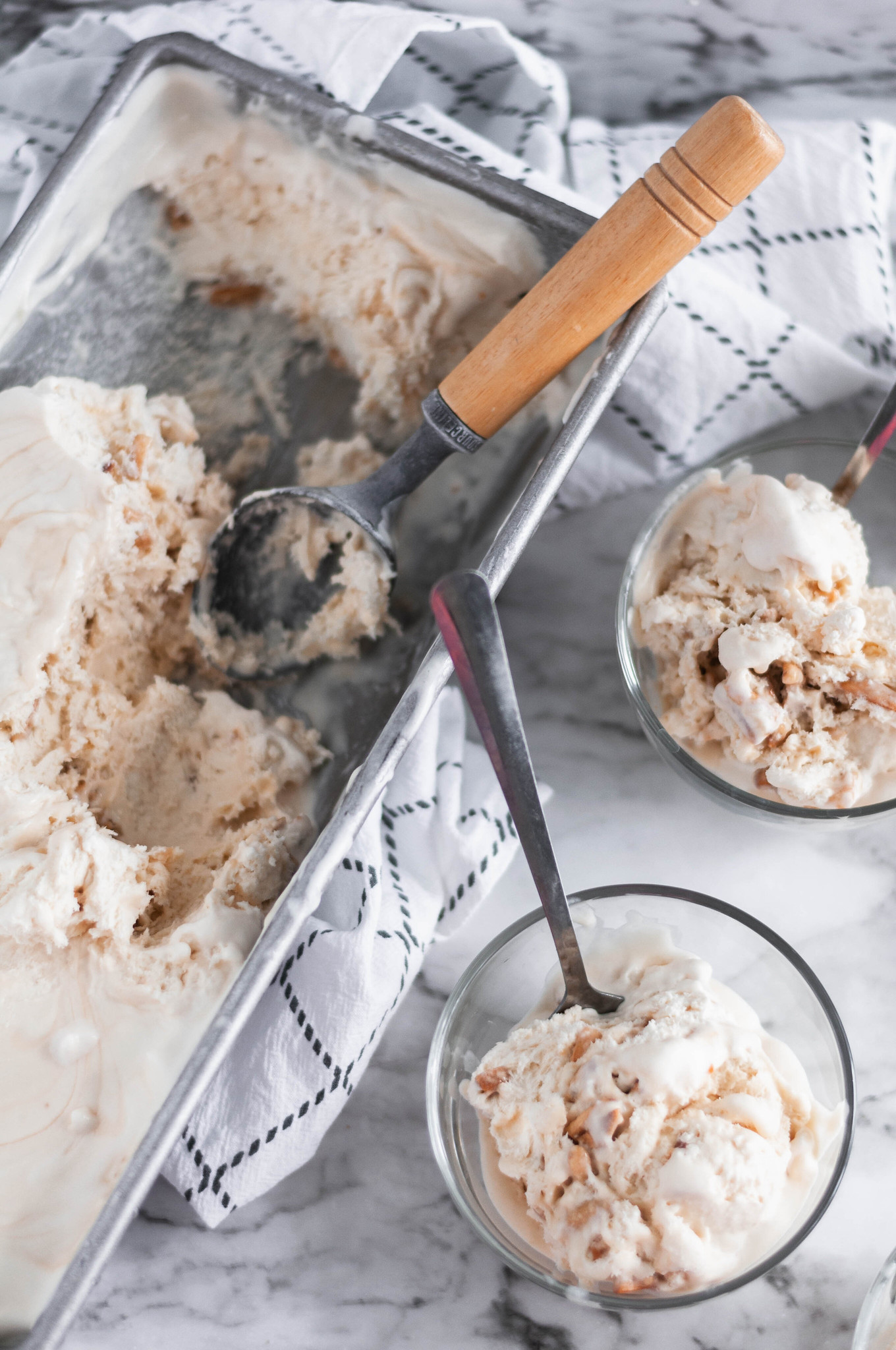 No ice cream machine needed to make this No Churn Caramel Ice Cream. It's packed with rich caramel and candied almonds for crunch.