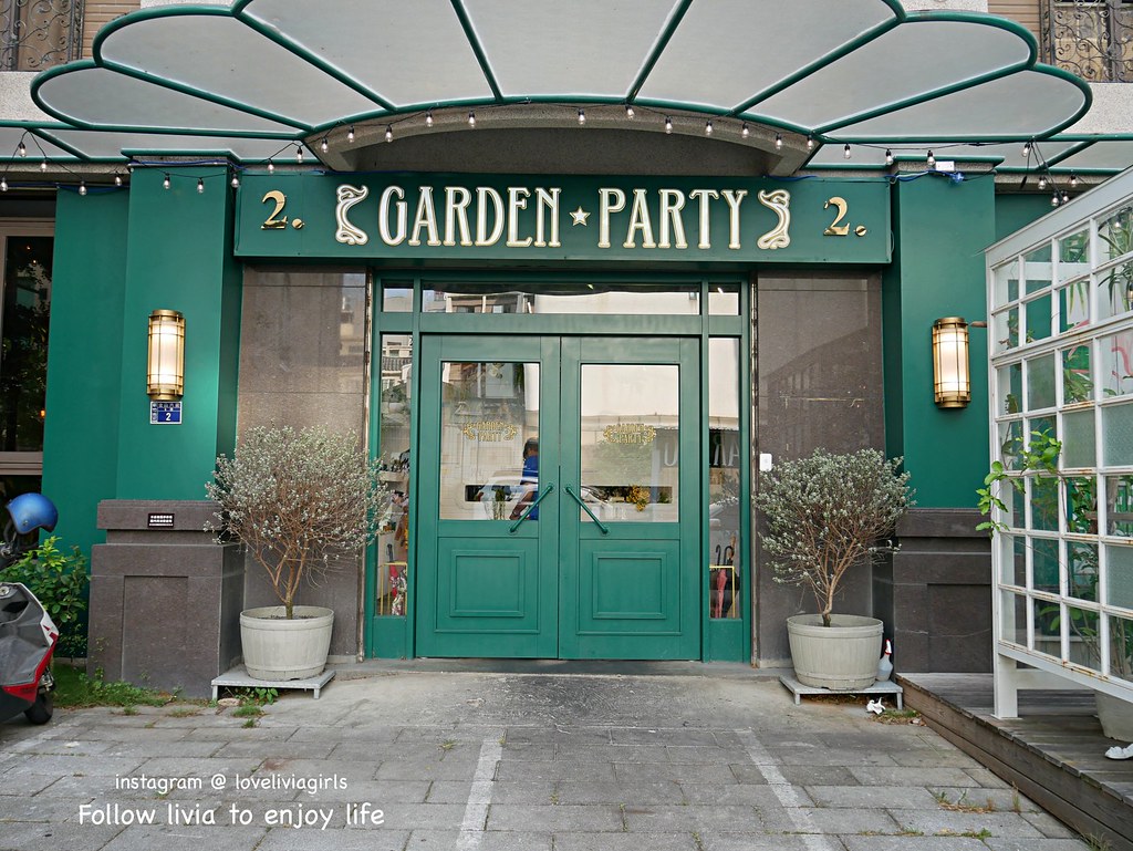 Garden Party Restaurantxlivia1