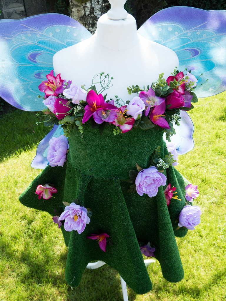Astroturf Dress | Complete dress | Lorna Neise | Flickr